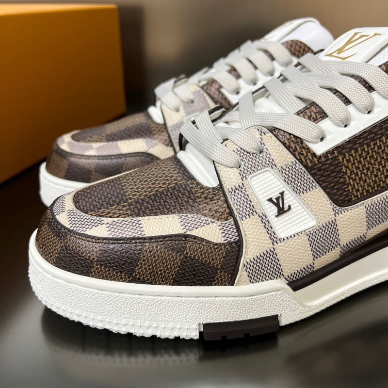 Louis Vuitton Sneakers